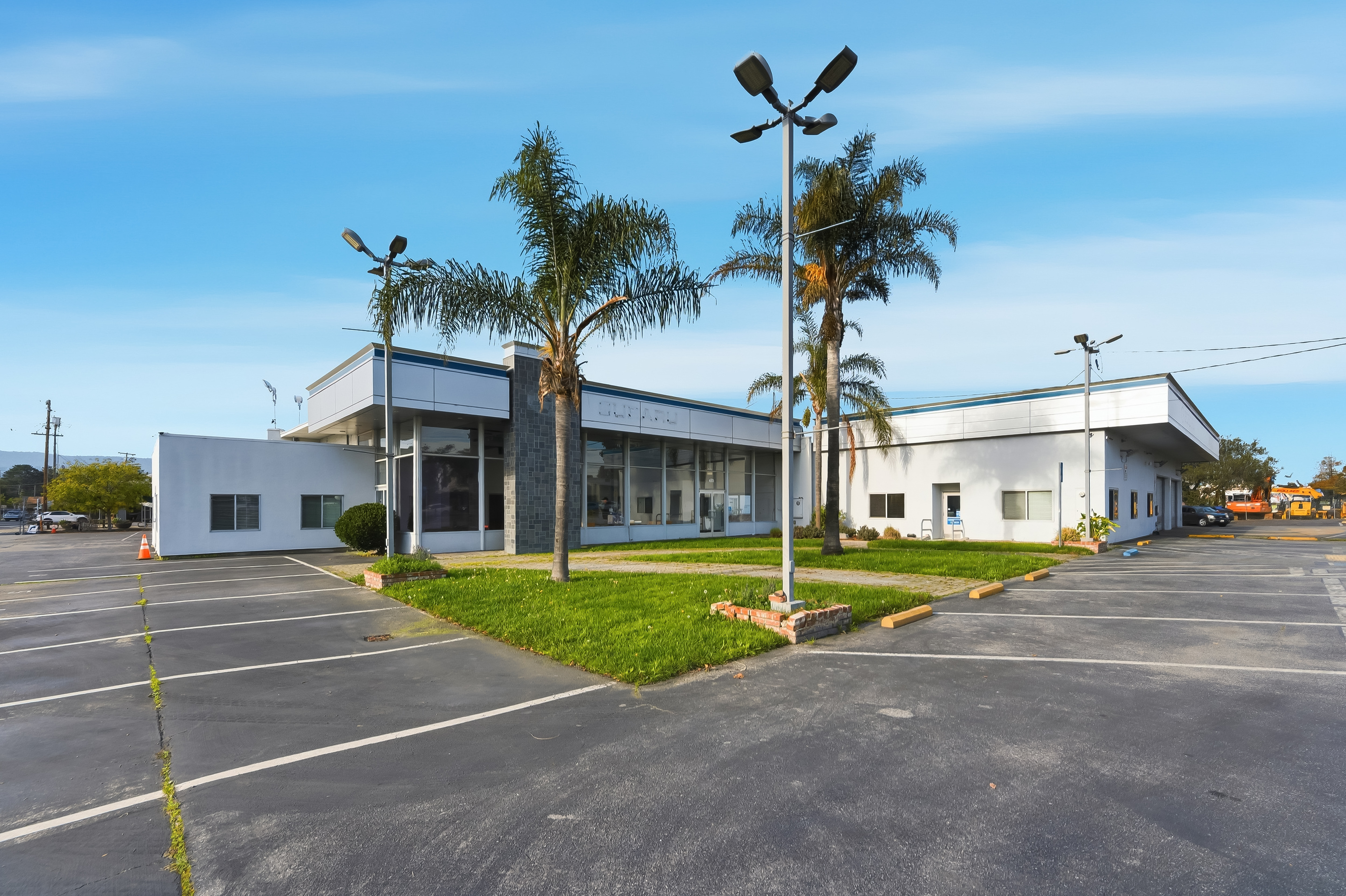 450-480 Veterans Blvd